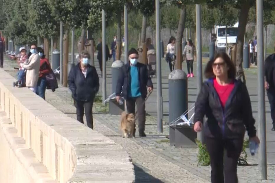 Novos casos de Covid-19 voltam a subir em Portugal