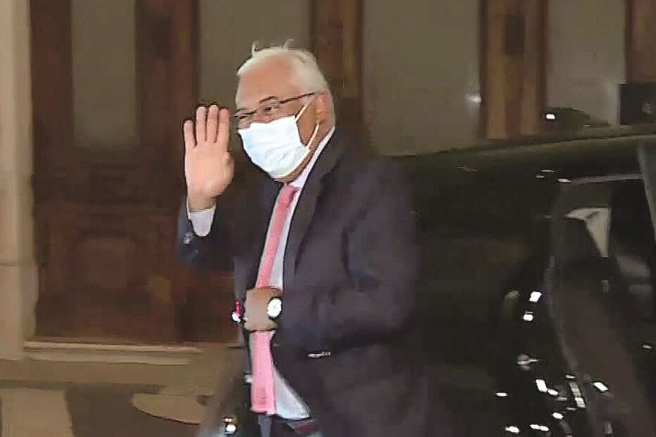 António Costa quando chegava ao Conselho de Ministros extraordinário no Palácio da Ajuda 