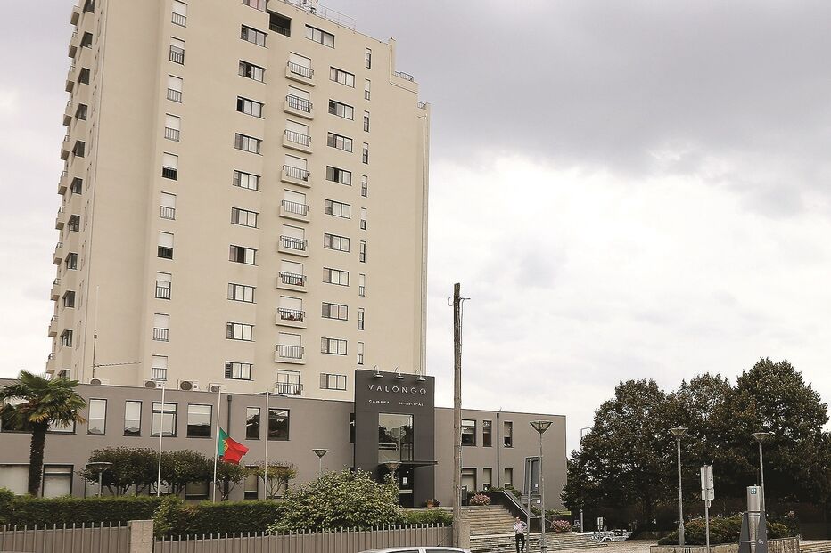 Vereador de Valongo, na foto a câmara, dizia que terreno tinha capacidade construtiva. Passou de 4 para 20 milhões  