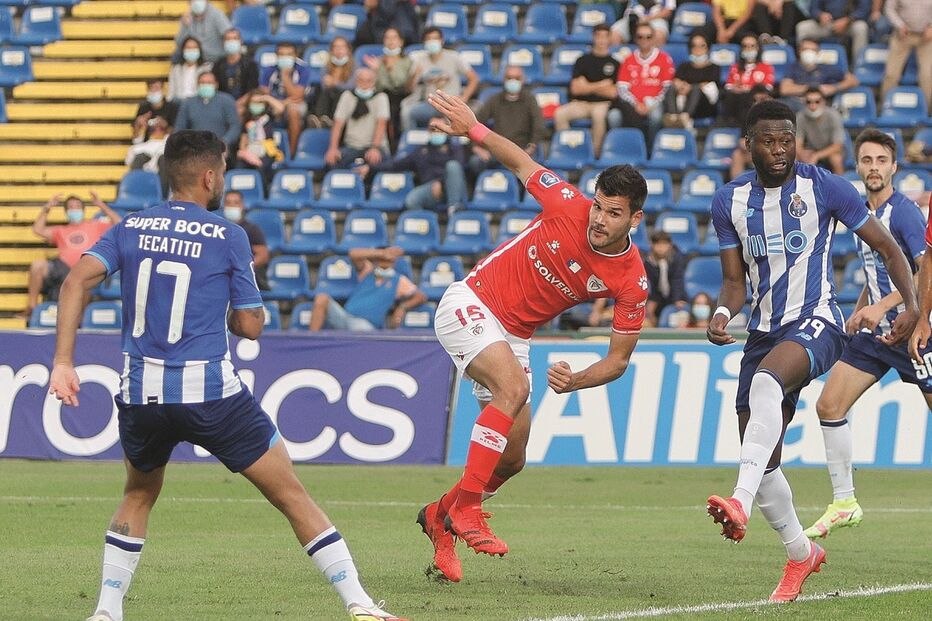 /fotosgeral/Fotos/2-40963208 (11729879) (Milenium)