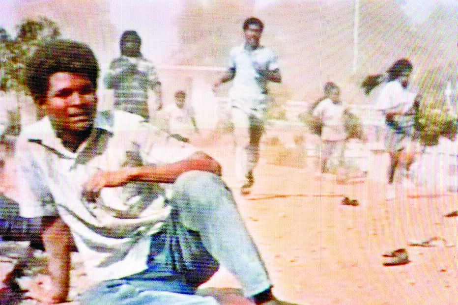 Morreram cerca de 300 pessoas no massacre do cemitério de Santa Cruz 