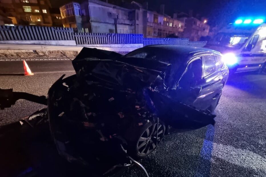 Três feridos em colisão com pesado mercadorias no IC2 em Moscavide