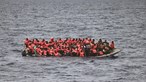 Dez migrantes morrem sufocados em barco lotado