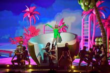 Kim Petras nos MTV EMAS