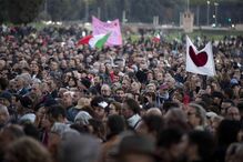 Protestos em vários países europeus contra restrições para conter nova vaga da Covid