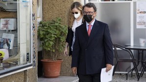 Advogado diz que Manuel Pinho fica em preventiva por não ter como pagar caução de seis milhões de euros
