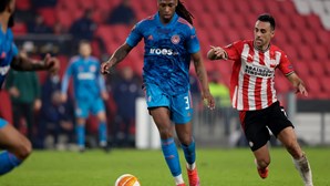 Sérgio Conceição insiste em novo defesa-central para o FC Porto