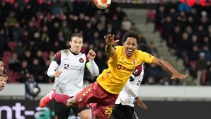 Sp. Braga perdeu com o Midtjylland por 3-2 no último minuto do jogo a contar para a Liga Europa