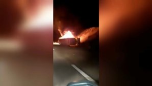 Um morto em despiste de camião seguido de incêndio na A23 em Castelo Branco