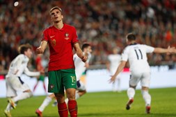 Portugal perde com a Sérvia e deixa escapar apuramento direto para o Mundial2022