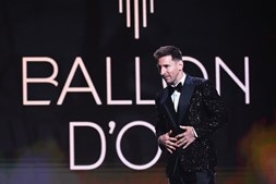 Lionel Messi vence a Bola de Ouro