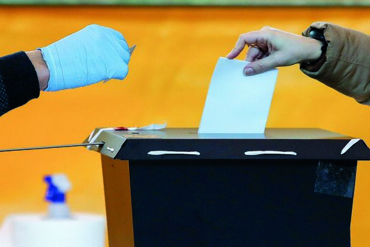 “A  ideia de que os cidadãos possam intervir na escolha  dos ‘seus’ representantes no parlamento nunca foi popular entre nós” 