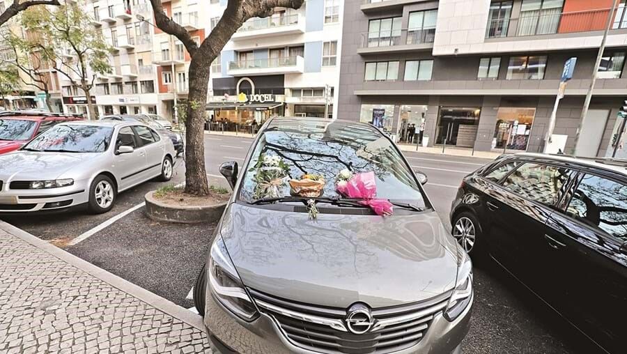 PJ conclui investigação ao caso da morte da bebé esquecida pela mãe dentro do carro em Lisboa