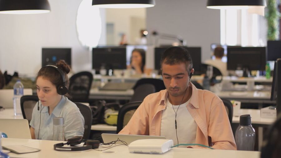 Cerca de 34% dos jovens com menos de 25 anos estavam a receber o salário mínimo nos primeiros seis meses de 2021