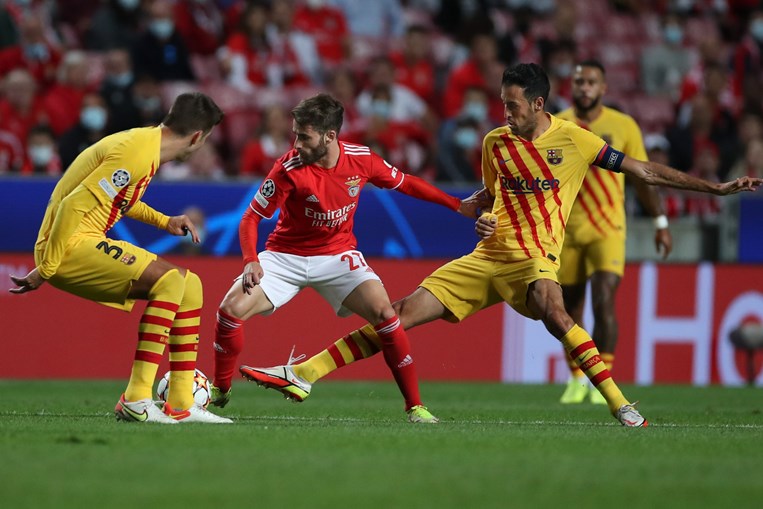 Rafa esteve a bom nível na vitória do Benfica frente ao Barcelona, no Estádio da Luz. O avançado português marcou um dos golos da vitória por 3-0