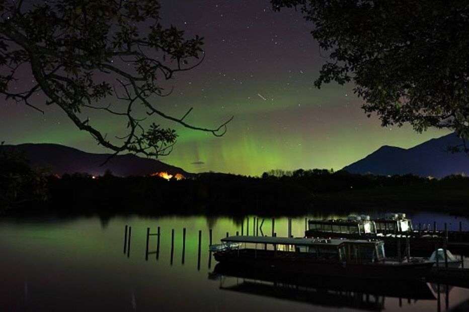 Aurora boreal proporciona incrível espetáculo de cor no Alasca 