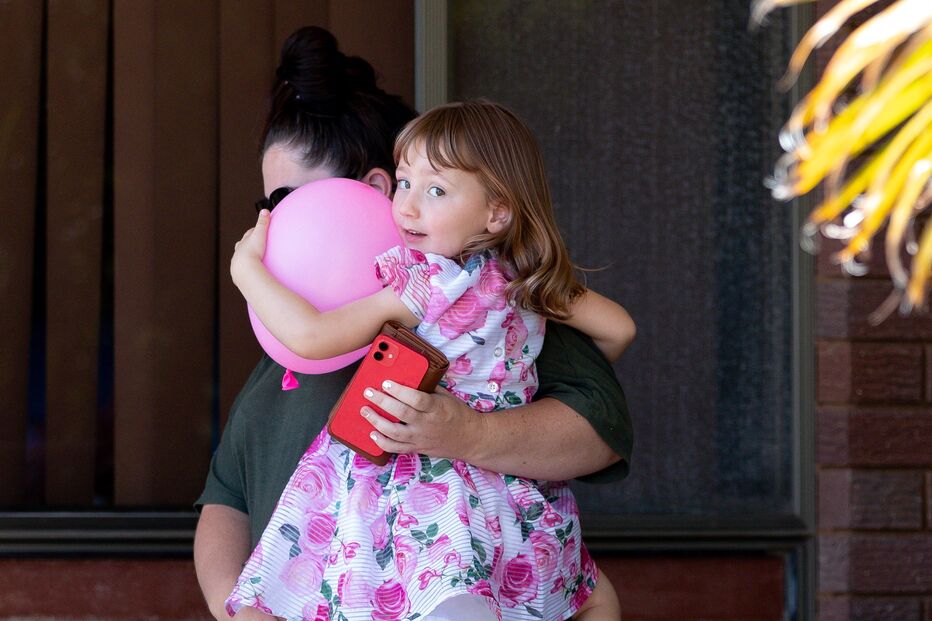 Cleo, mãe, família