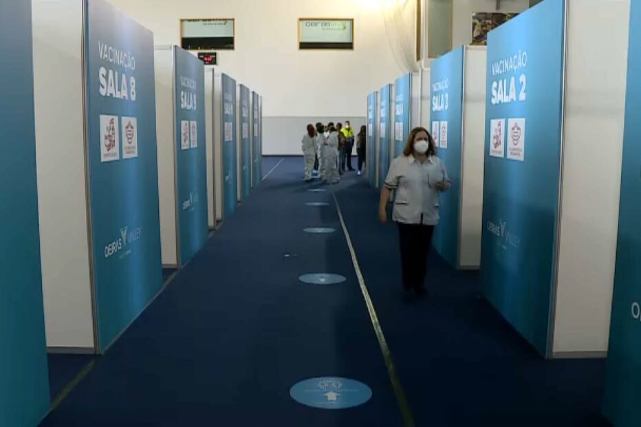 Médicos defendem reativação da ‘task force’ da vacinação da Covid-19