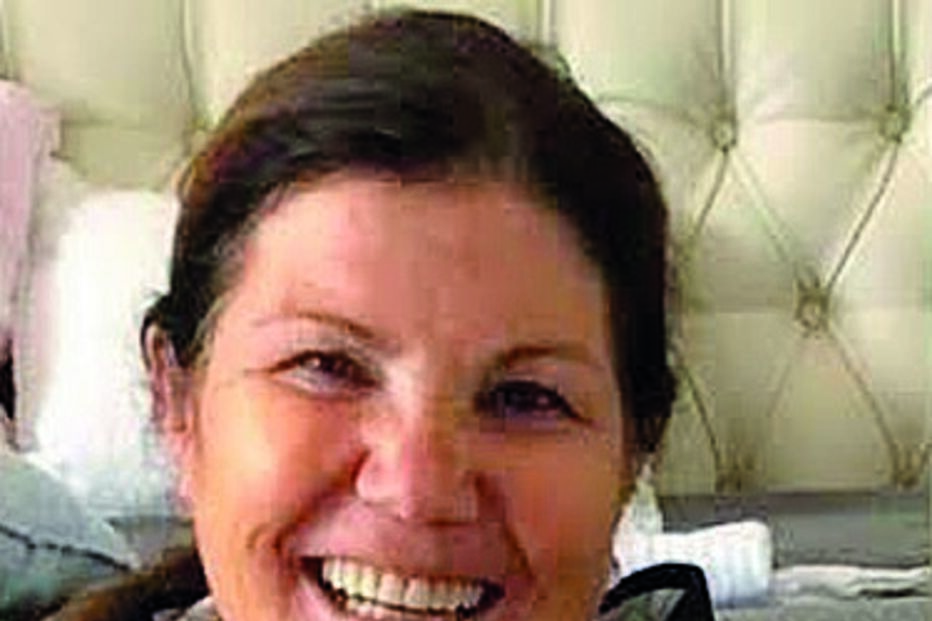 Dolores Aveiro com a neta