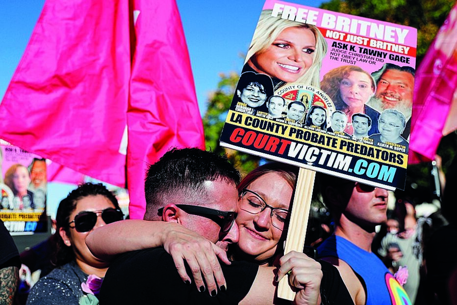 Centenas de fãs manifestaram-se pela liberdade de Britney Spears