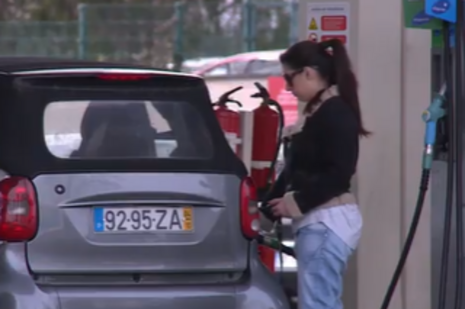 Encher o depósito custa mais 18 euros do que em 2020