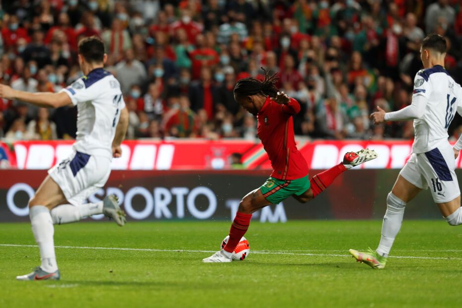 Renato Sanches abre o marcador