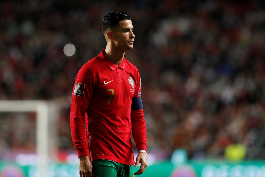 Intervalo no Estádio da Luz com primeira parte agitada e oportunidades falhadas