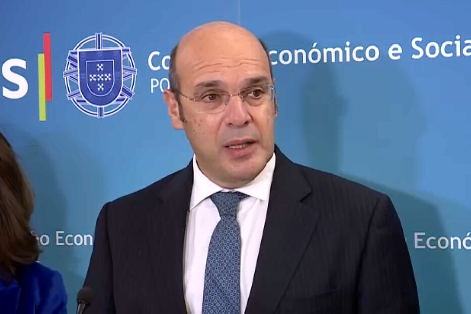 Salário mínimo sobe para 705 euros já em janeiro
