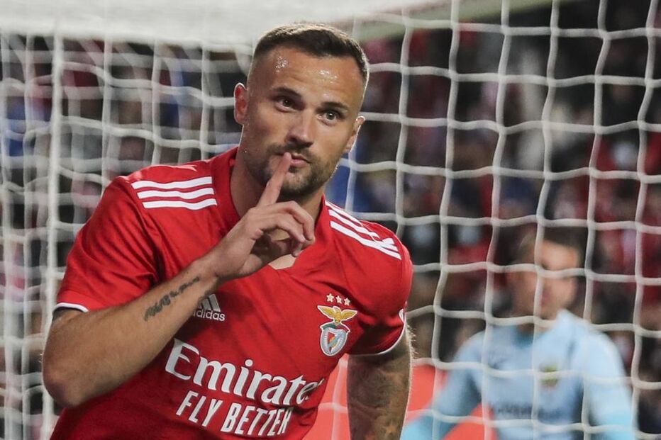 Seferovic marcou um golo no regresso aos jogos oficiais, após a lesão 