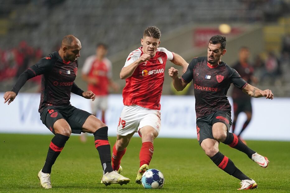 34814000.JPG (11998623) (Milenium)