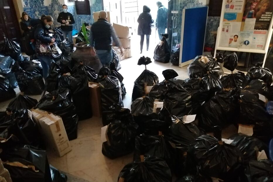 PSP e ASAE apreendem mais de 114 mil euros de artigos contrafeitos no mercado de Portalegre