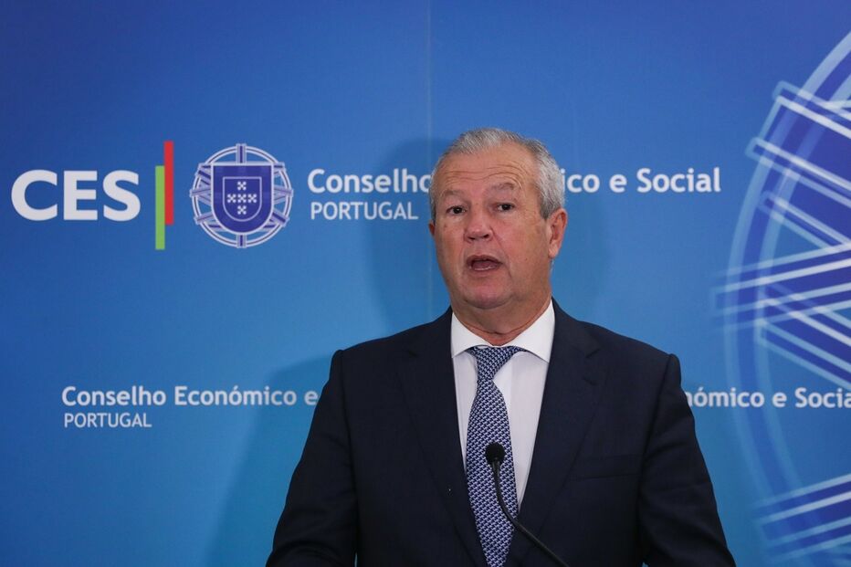 Francisco Calheiros preside a Confederação do Turismo