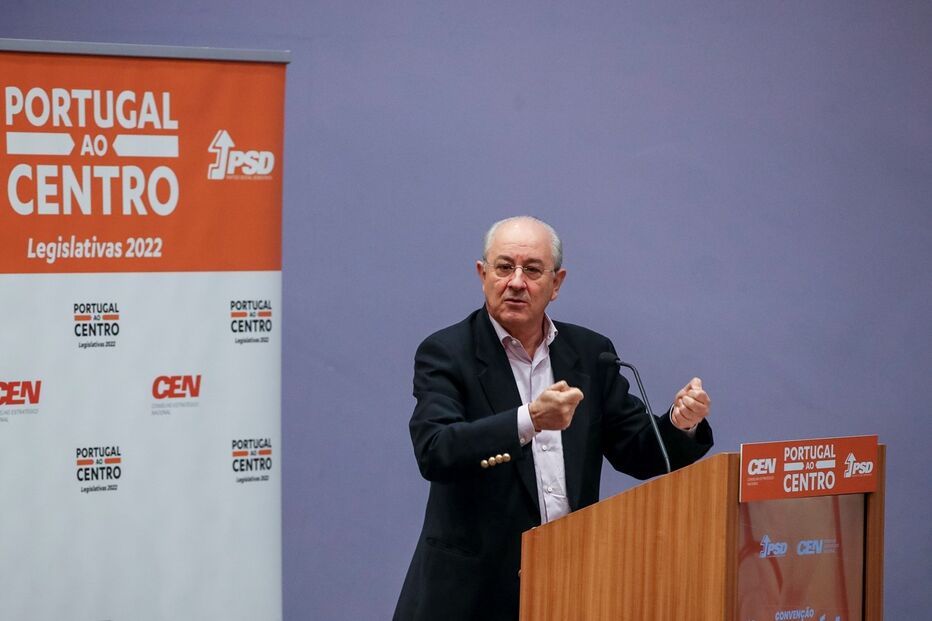 Rui Rio , líder do PSD, visita a Madeira, pelo que será o seu diretor de campanha, Salvador Malheiro, a entregar a candidatura 