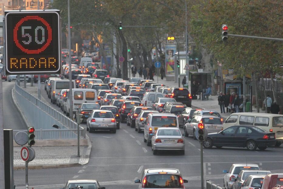 Câmara de Lisboa vai operar 41 radares de última geração