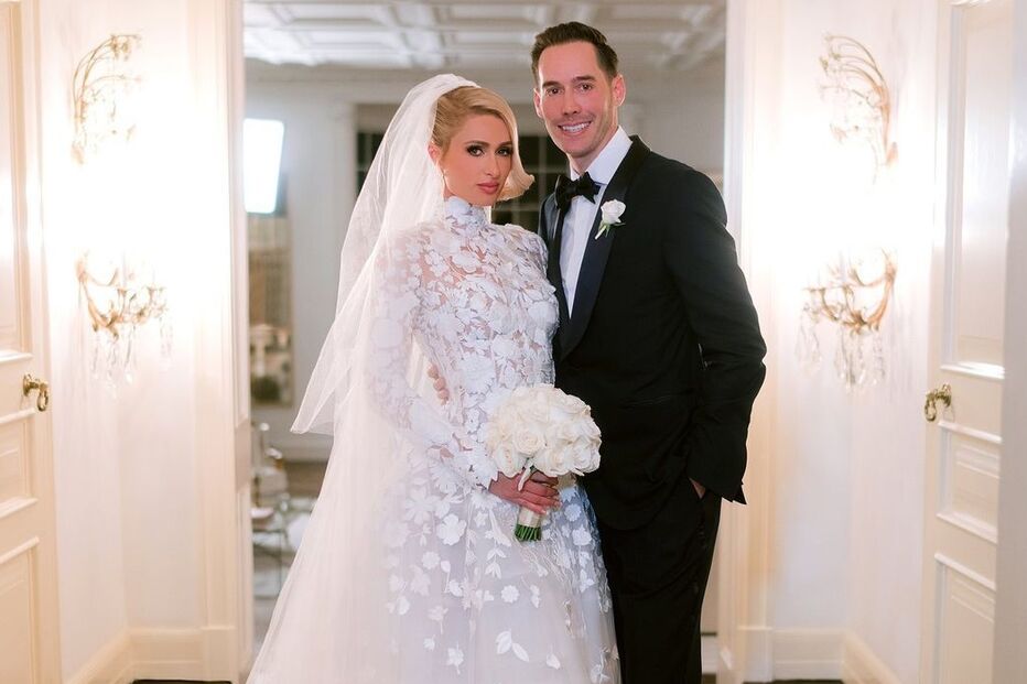 Imagem parishilton_257602994_2055545414614262_6827427488809907147_n.jpg (11976525) (Milenium)