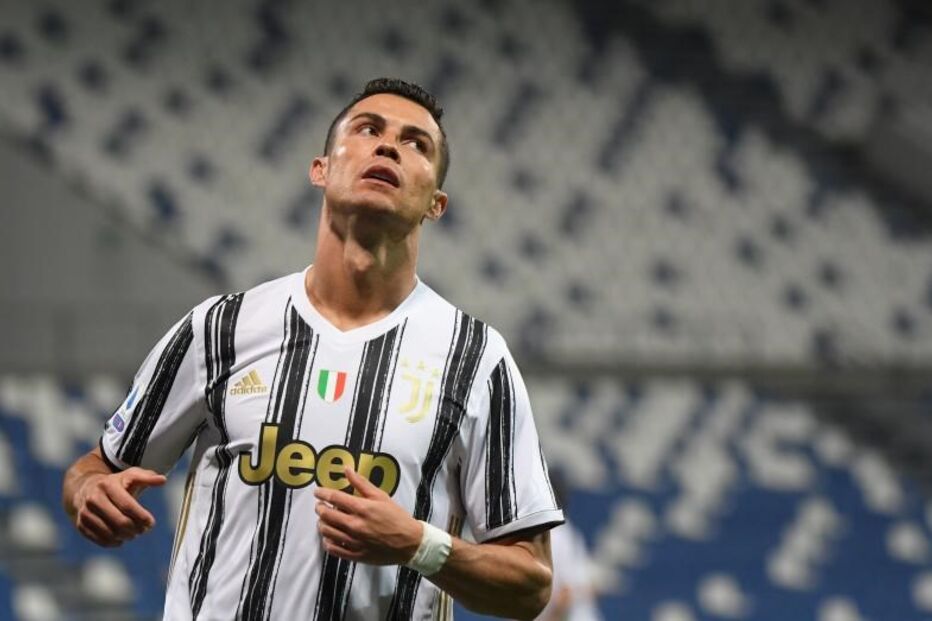 Em causa contrato que Cristiano Ronaldo celebrou com a Juventus em 2018 