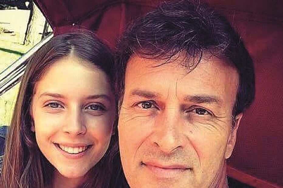 Relatório final da morte de Sara Carreira atrasado por perícias das marcas dos carros