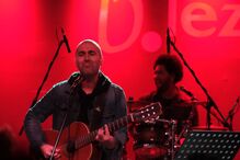 Toy Paris, Manuel Paris, Zé António e Leonel Almeida juntaram-se em palco para homenagear Bana