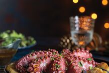 2021-12-21_11_14_55 polvo confitado com batatas e pimentos vermelhos.jpg