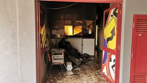 “Isto é uma grande tragédia”: Fogo consome escola de condução em Albergaria-a-Velha
