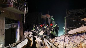 Pelo menos quatro mortos e vários desaparecidos em desabamento de prédio após explosão em Itália