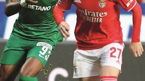 Benfica vence Marítimo na Luz com goleada 