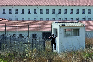 Prisão feminina de Tires