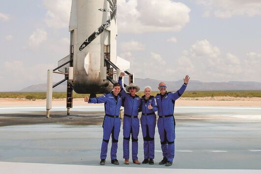 Milionários abrem a porta ao turismo espacial