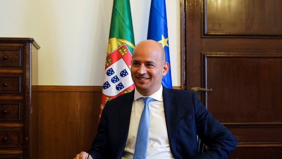 João Leão, ministro das Finanças