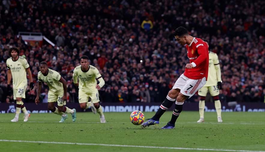 Manchester United vence após período sem vencer