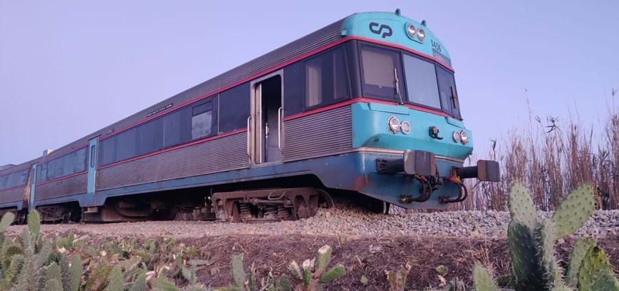Descarrilamento de comboio em Olhão corta linha do Algarve	