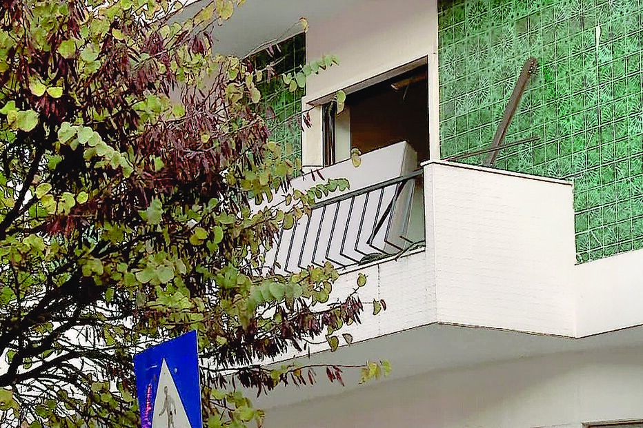 explosão, incêndio, fogo, fuga de gás