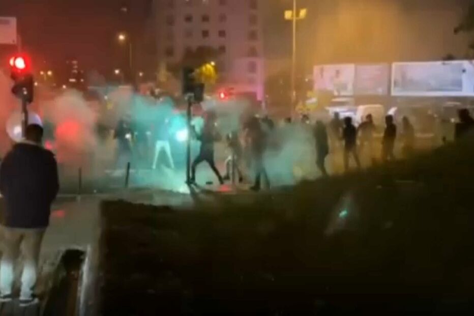 50 detidos e 10 feridos nos confrontos entre adeptos antes do Benfica-Dínamo Kiev