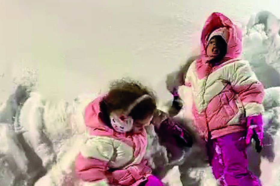 Georgina Rodríguez viajou com os filhos e um grupo de amigos 